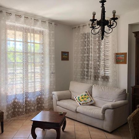 Villa Gabriella Менфи Экстерьер фото