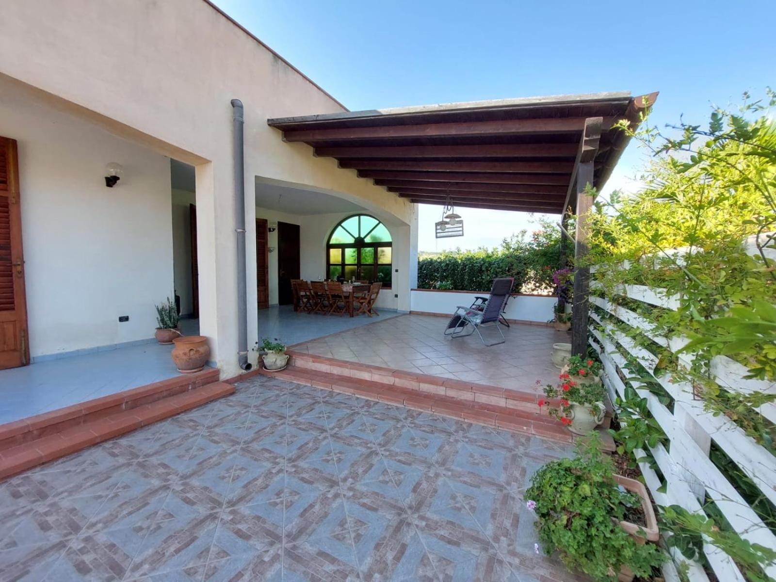 Villa Gabriella Менфи Экстерьер фото